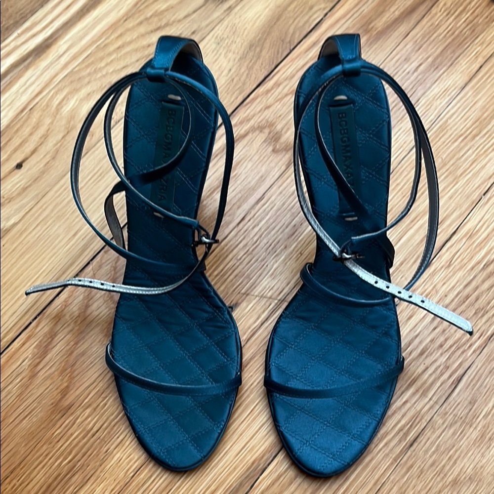 BCBGMaxAzria Blue Sandals Minimalist Design